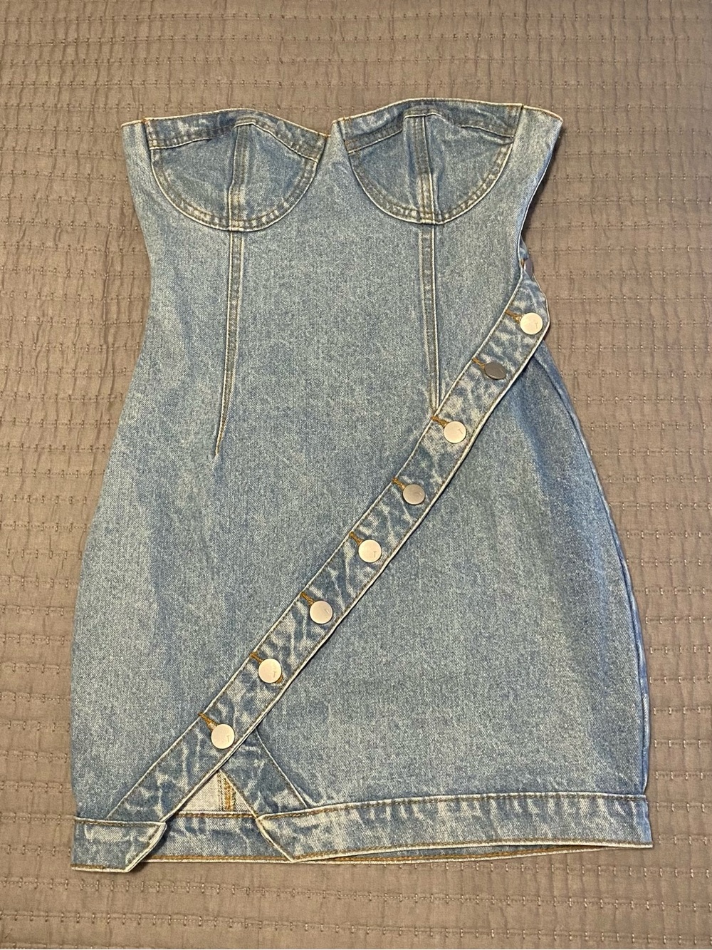 Tobi Strapless Corset Mini Dress in Light Blue Demim